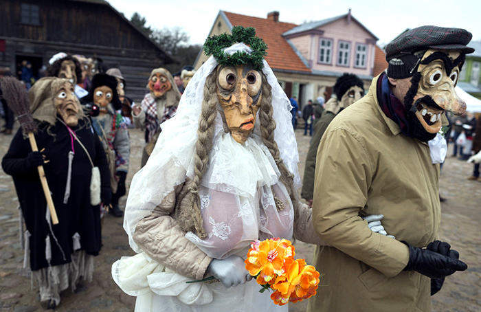 Uzgavenes (Shrovetide)